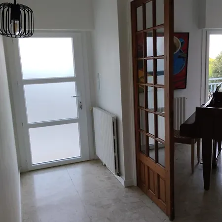 A L'etage D'une Maison A La Campagne Lägenhet *