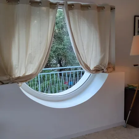 Appartement A L'etage D'une Maison A La Campagne